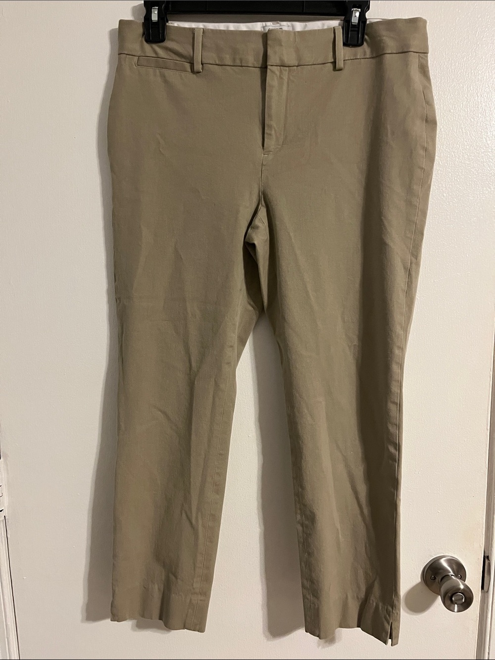 Women’s Crown & Ivy Khaki Straight-Leg Dress Pants